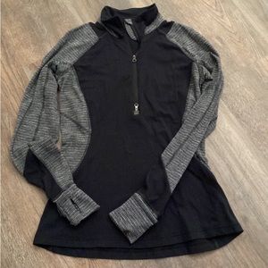 Lululemon athletic tops size 8